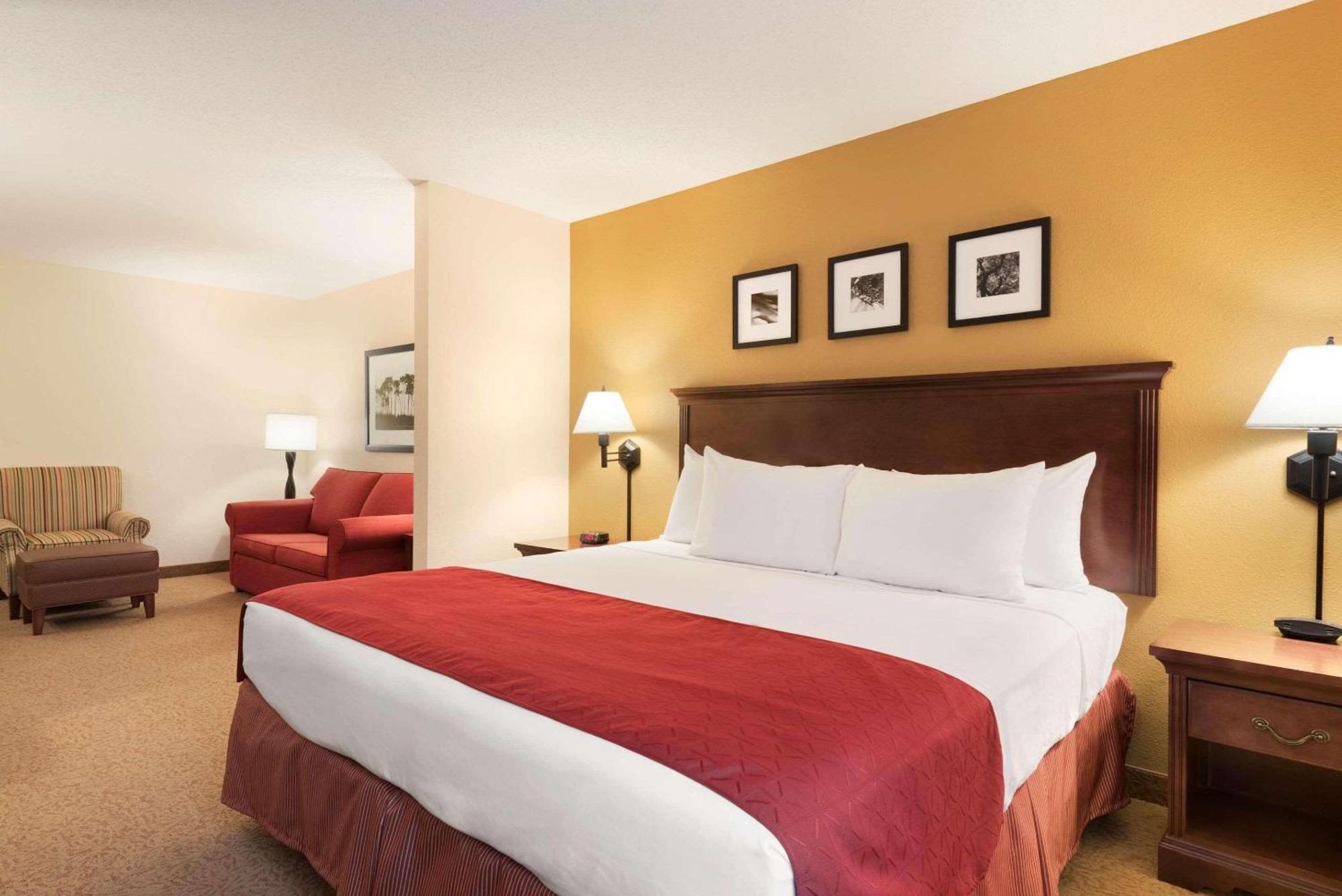 Country Inn & Suites By Radisson, Cedar Rapids Airport, Ia Экстерьер фото