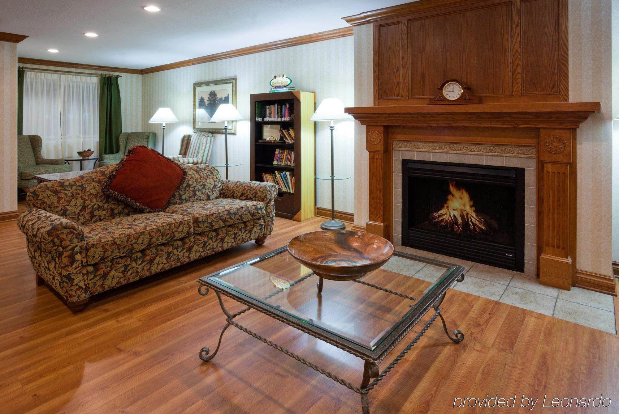 Country Inn & Suites By Radisson, Cedar Rapids Airport, Ia Экстерьер фото