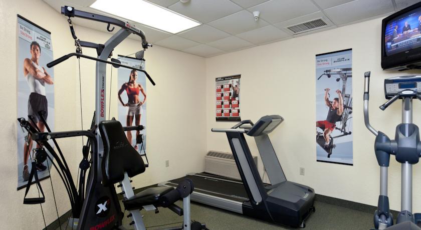 Country Inn & Suites By Radisson, Cedar Rapids Airport, Ia Удобства фото